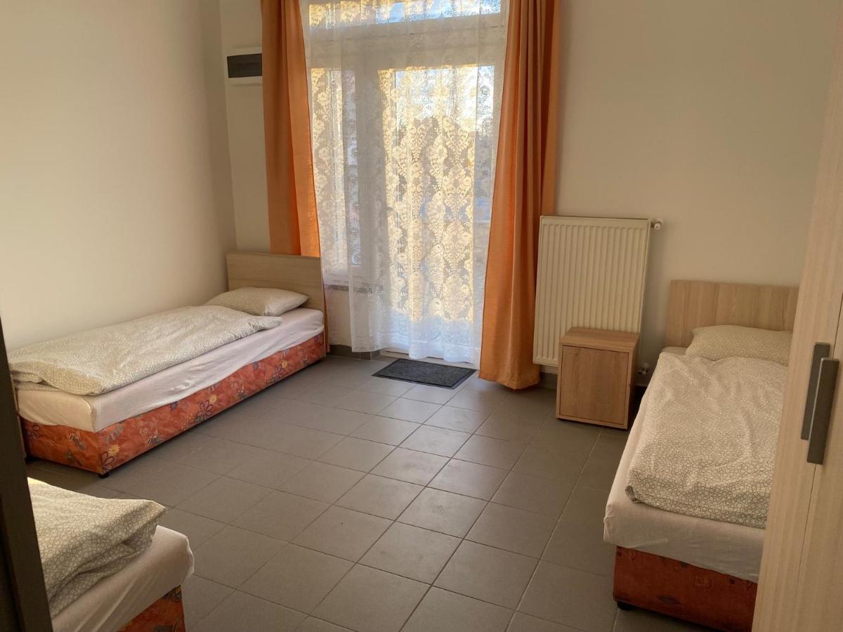 Tocc Apartman Gyal Luaran gambar