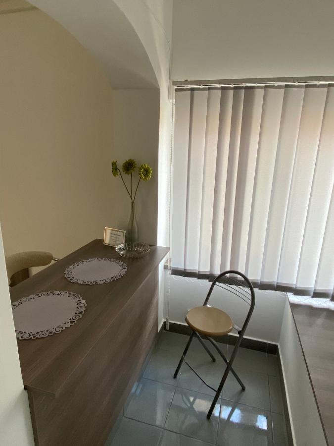Tocc Apartman Gyal Luaran gambar